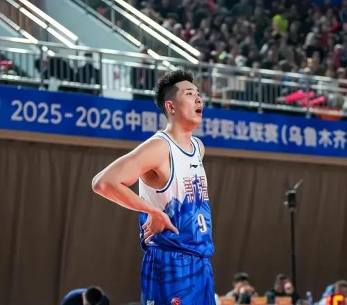 西班牙人战,皇家奥维耶,基克,乐鱼体育首页,乐鱼体育官方网站,乐鱼体育平台,乐鱼体育